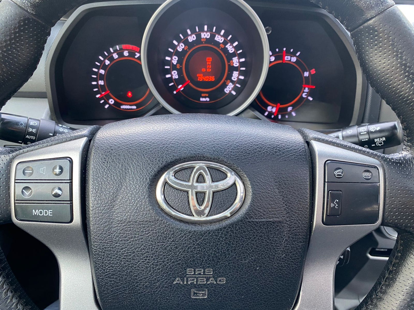 TOYOTA 4RUNNER 2013 - Vendido