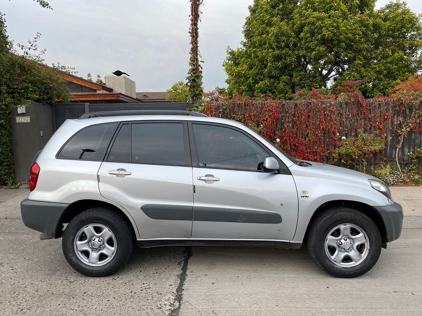 TOYOTA RAV4 2006 - Vendido