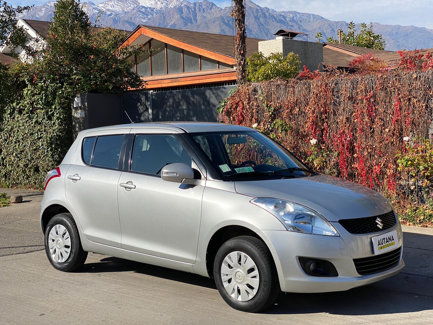 SUZUKI SWIFT 2014 - Vendido