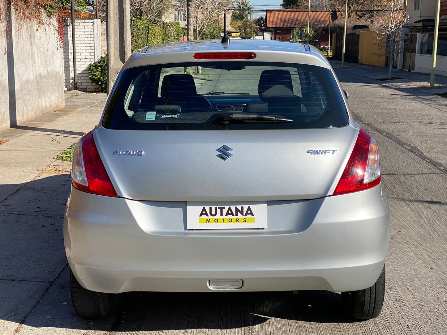 SUZUKI SWIFT 2014 - Vendido