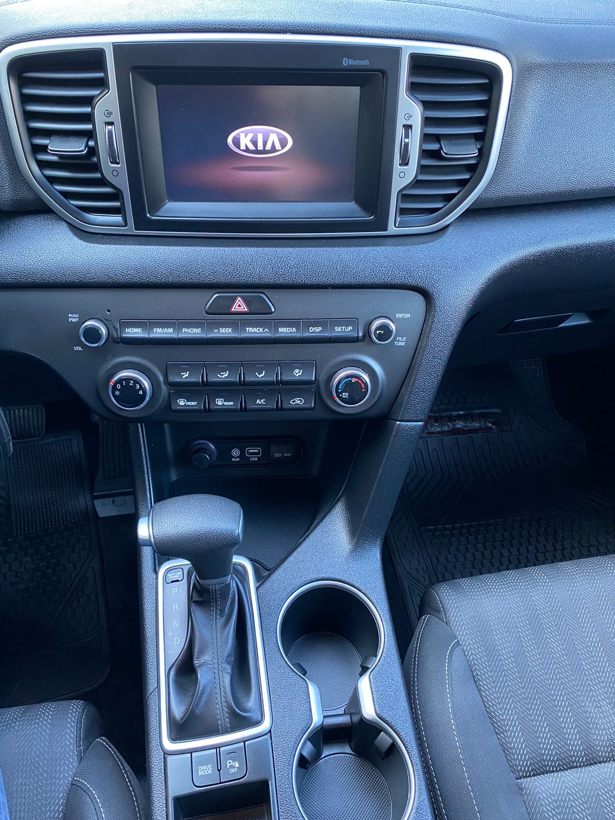 KIA SPORTAGE 2018 - Vendido