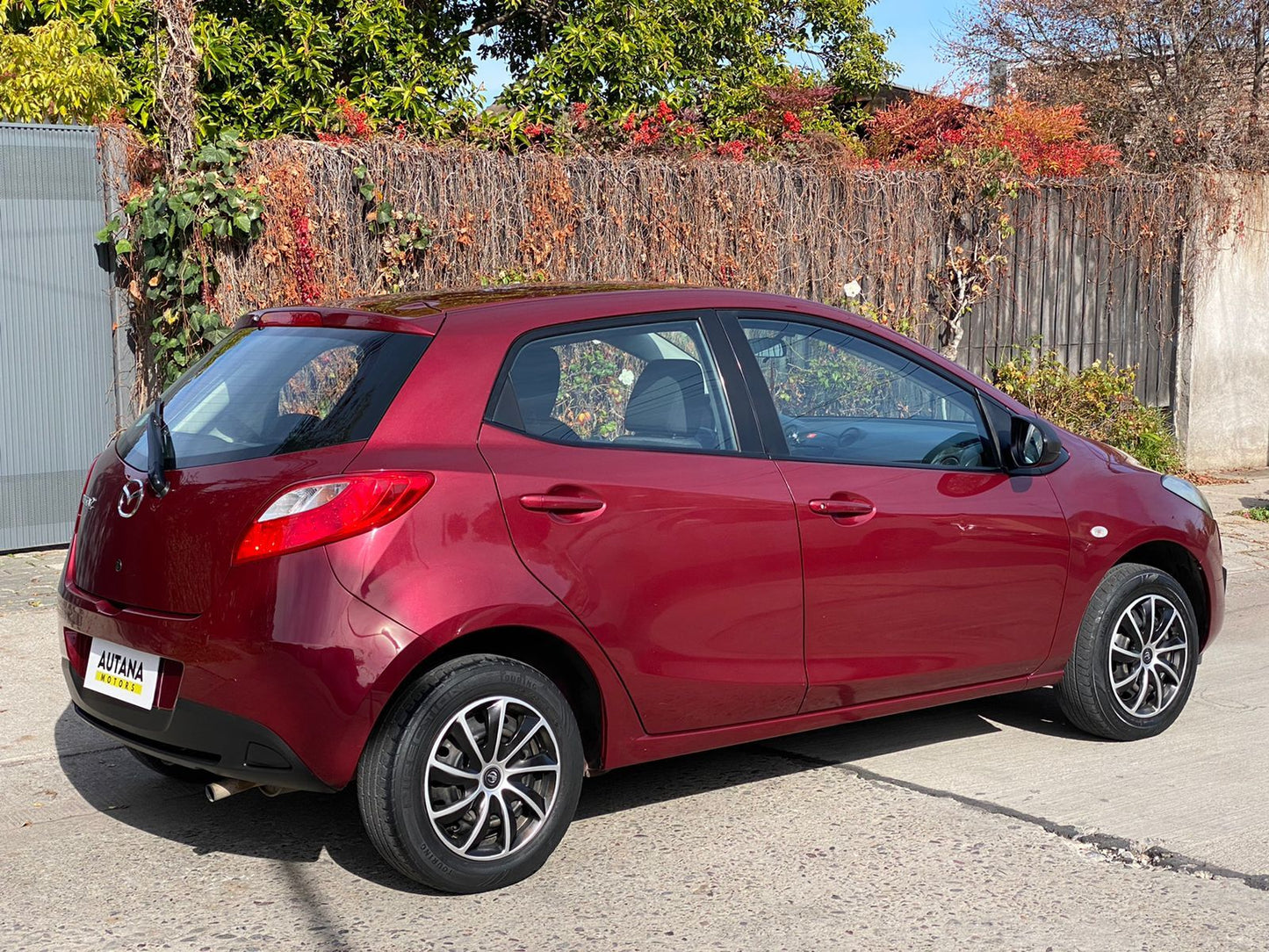 MAZDA 2 2013 - VENDIDO