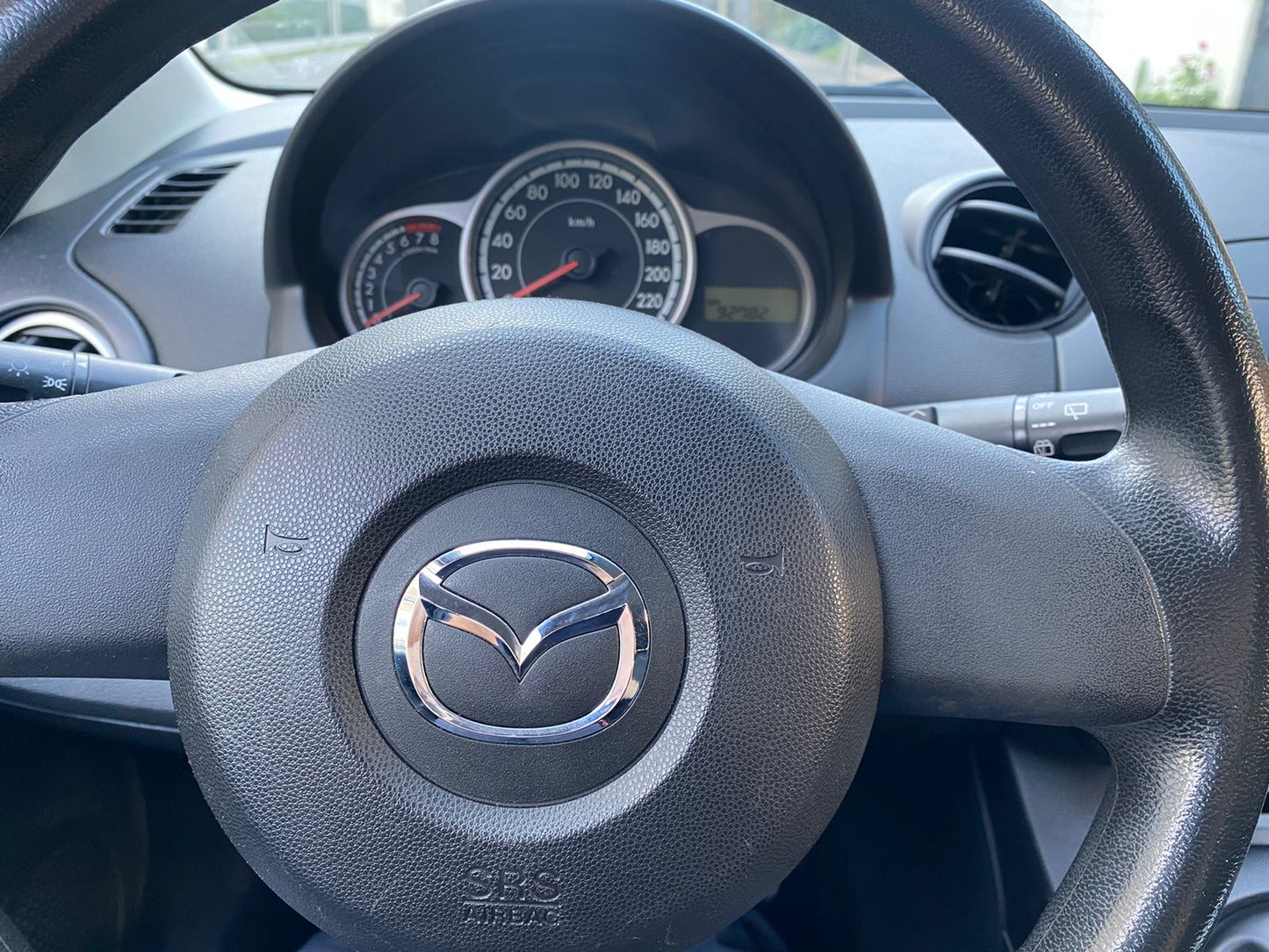 MAZDA 2 2014 - VENDIDO