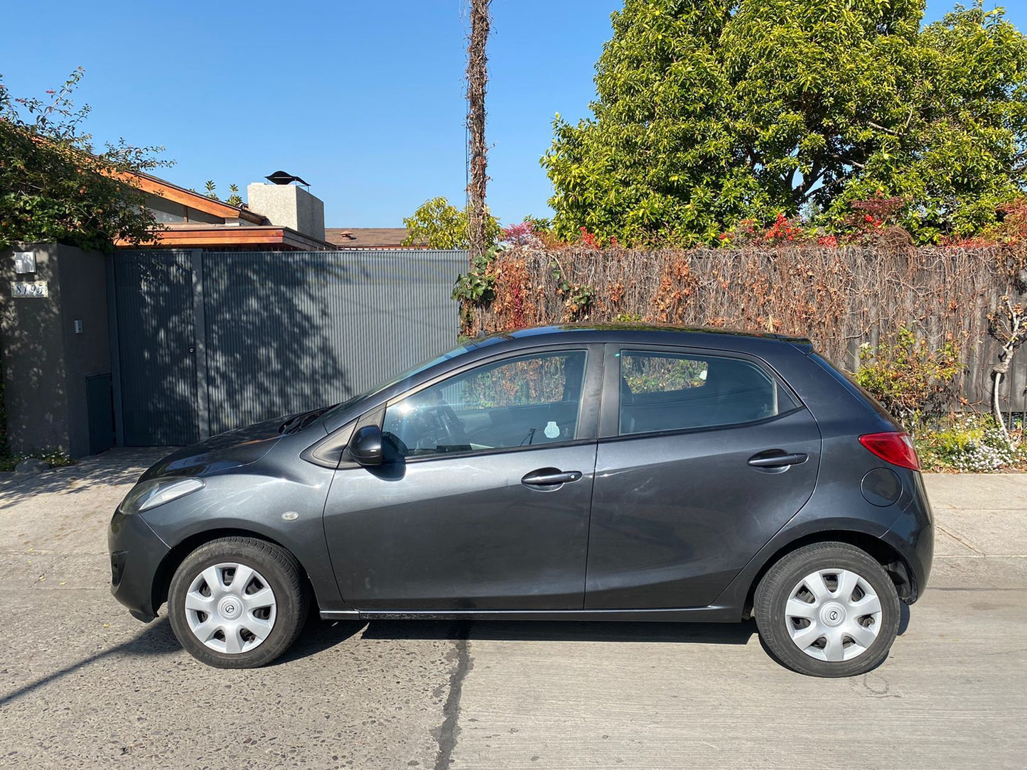 MAZDA 2 2014 - VENDIDO