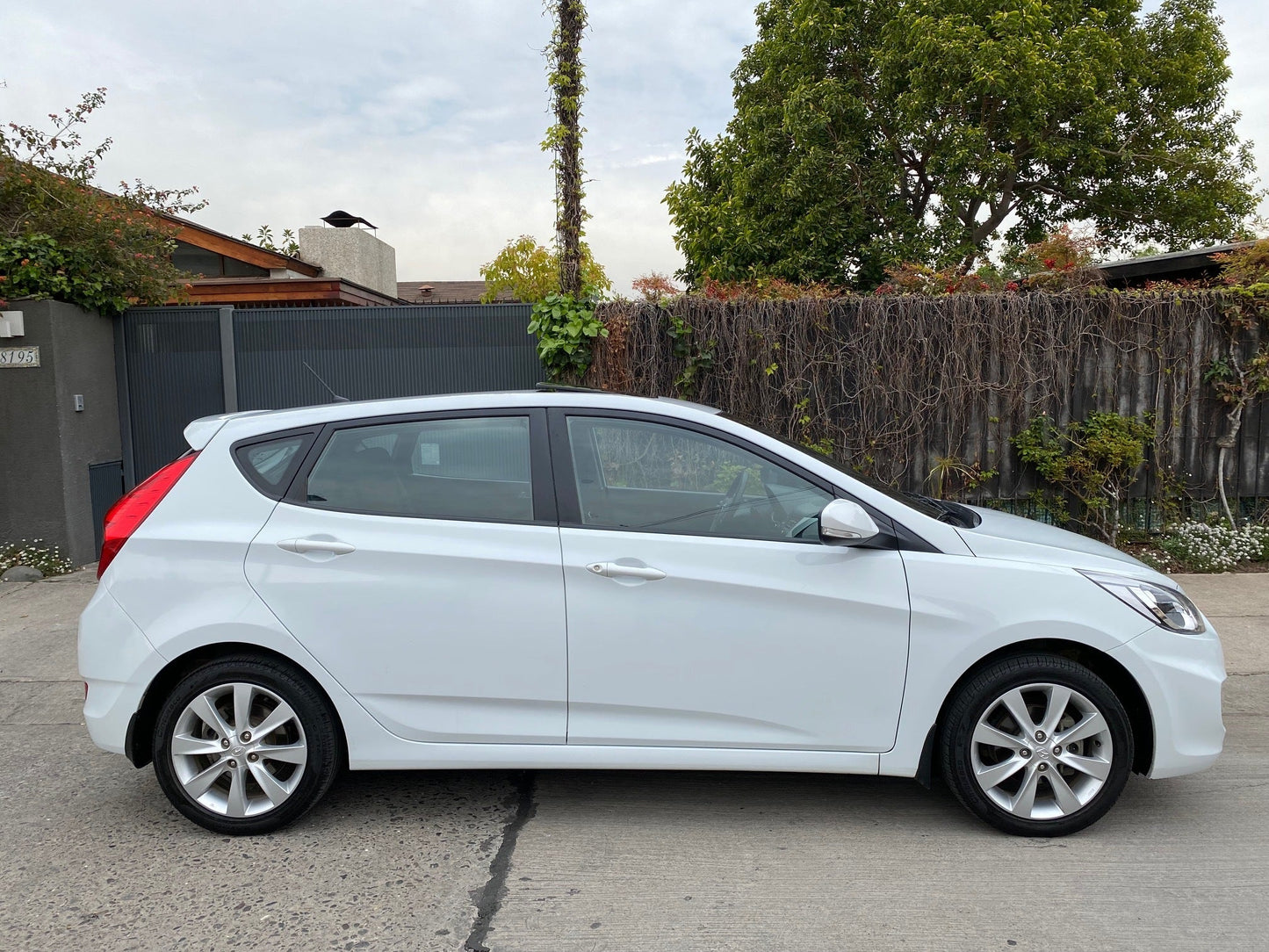 HYUNDAI ACCENT 2019