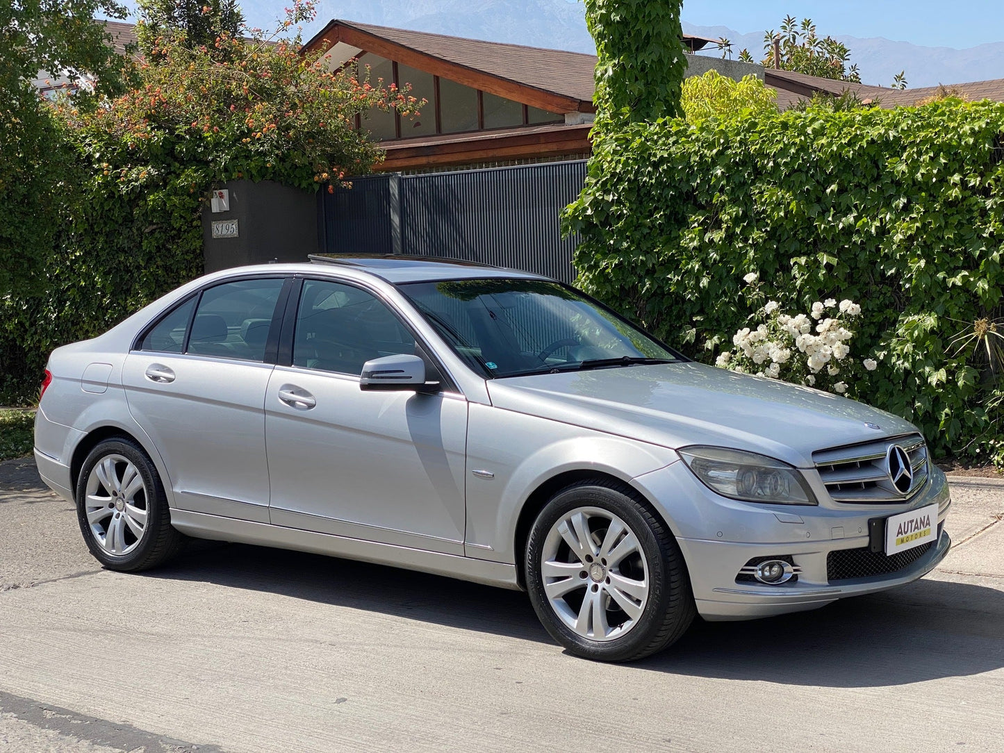 MERCEDES BENZ C200 AVANTGARDE 2010