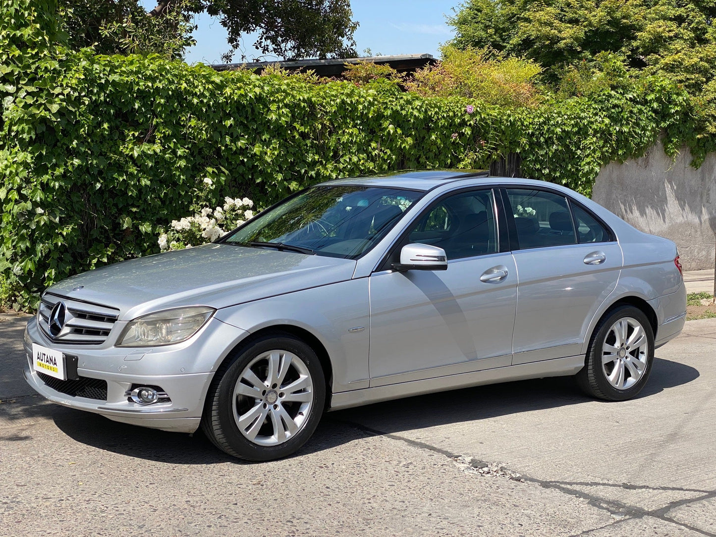 MERCEDES BENZ C200 AVANTGARDE 2010