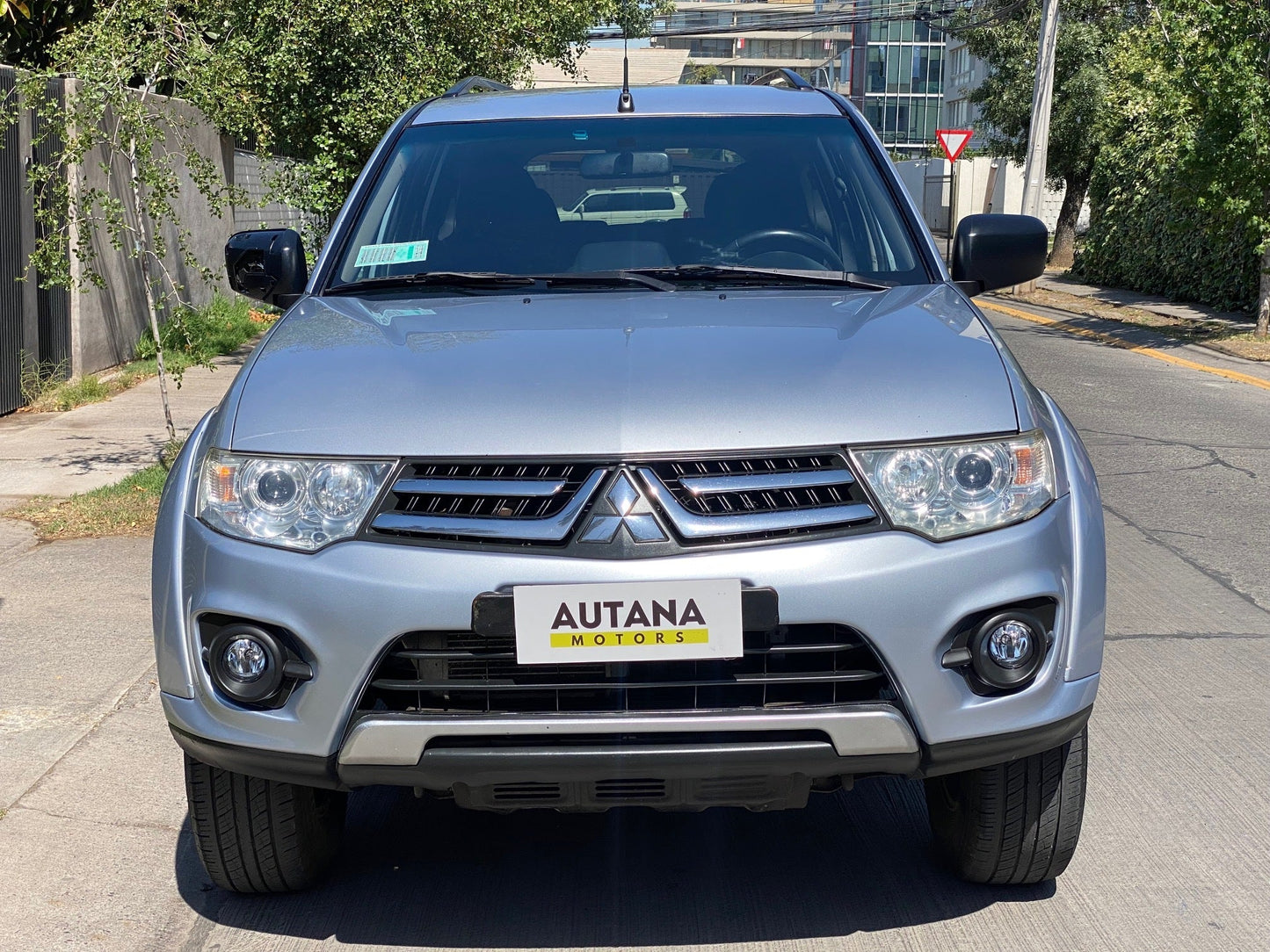 MITSUBISHI MONTERO G2 DIESEL 2016