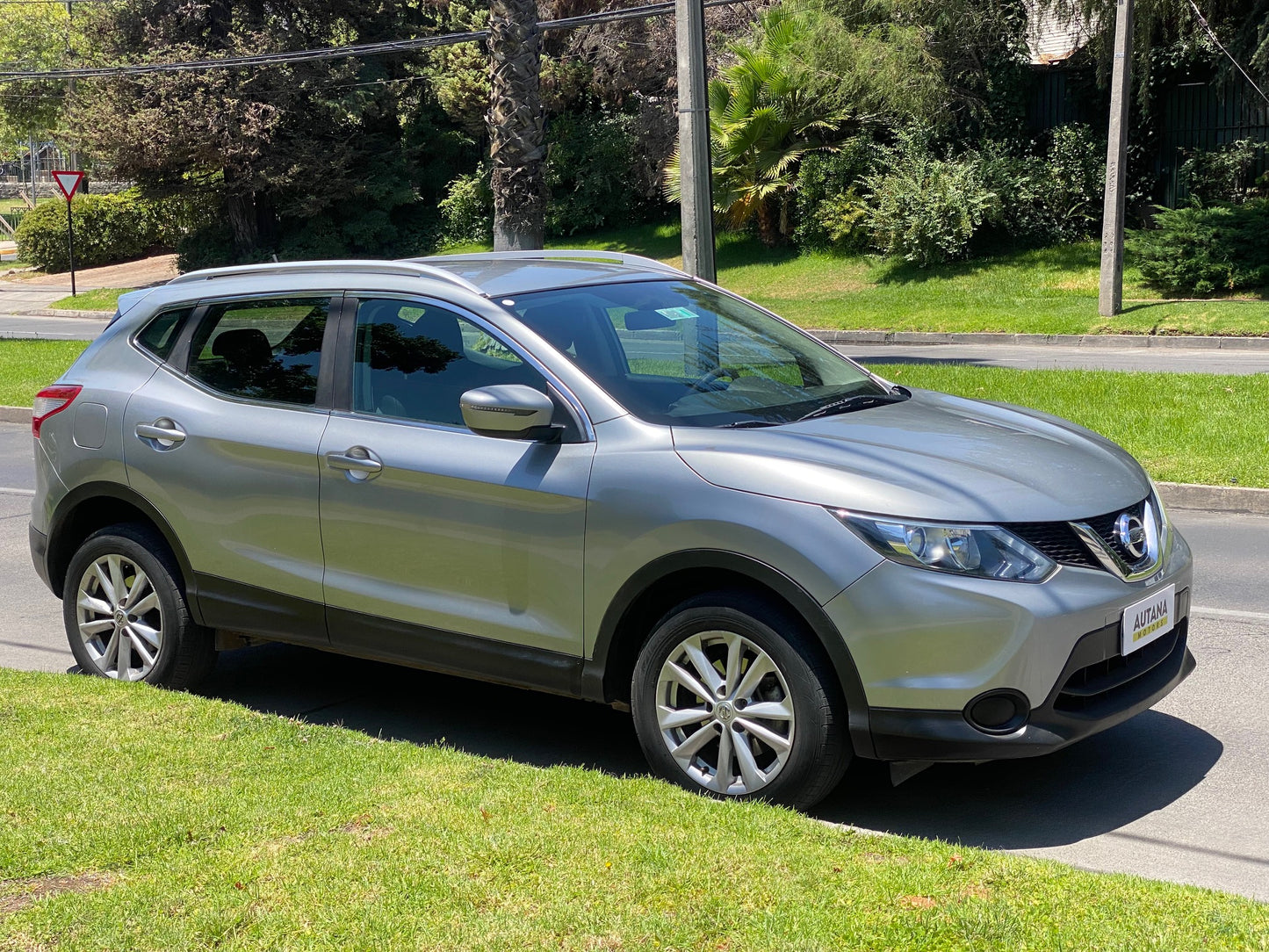 NISSAN QASHQAI 2016