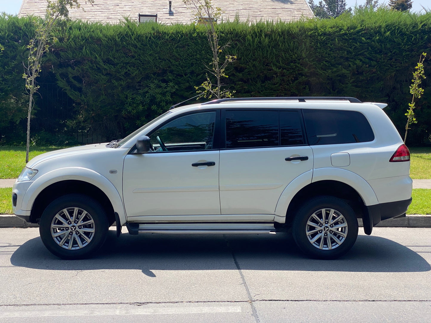 MITSUBISHI MONTERO SPORT G2 DIESEL 2016