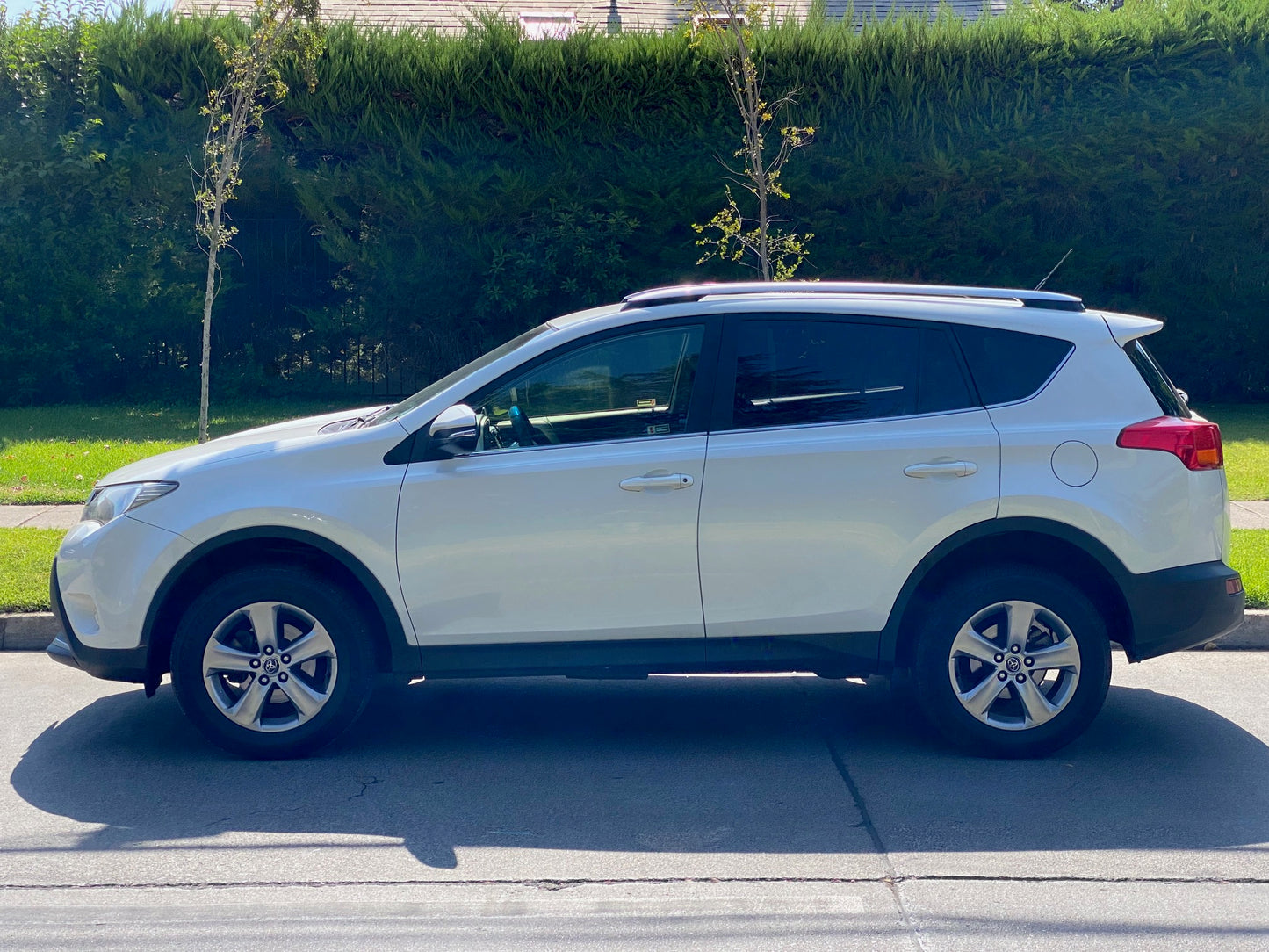 TOYOTA RAV4 2015