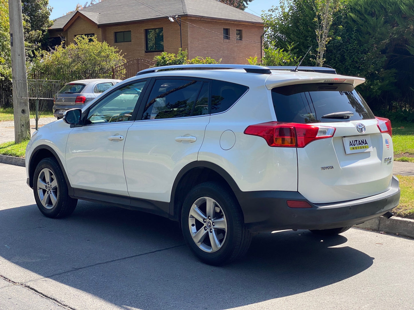 TOYOTA RAV4 2015