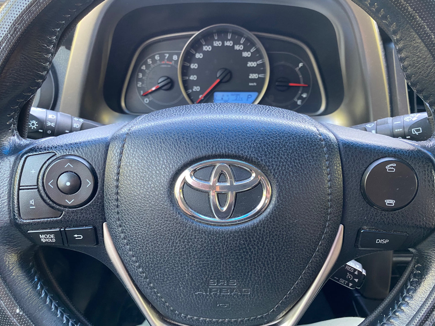 TOYOTA RAV4 2015