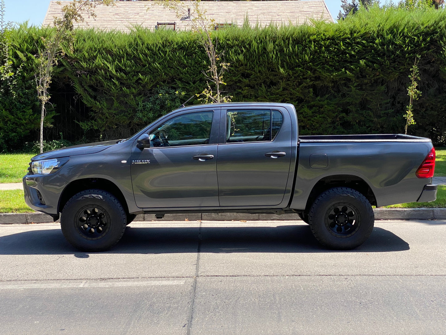 TOYOTA HILUX DX DIESEL FULL 4X2