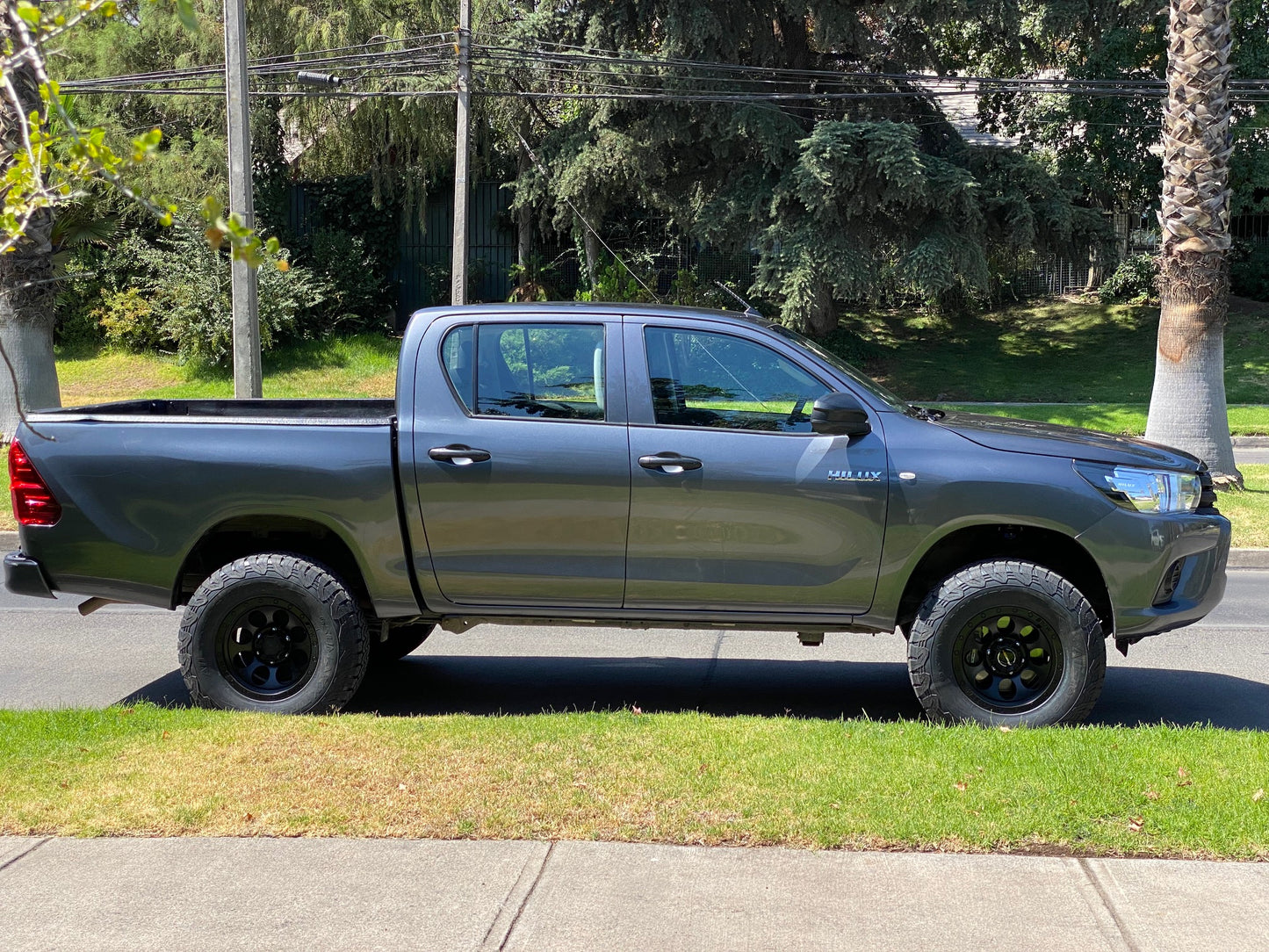 TOYOTA HILUX DX DIESEL FULL 4X2