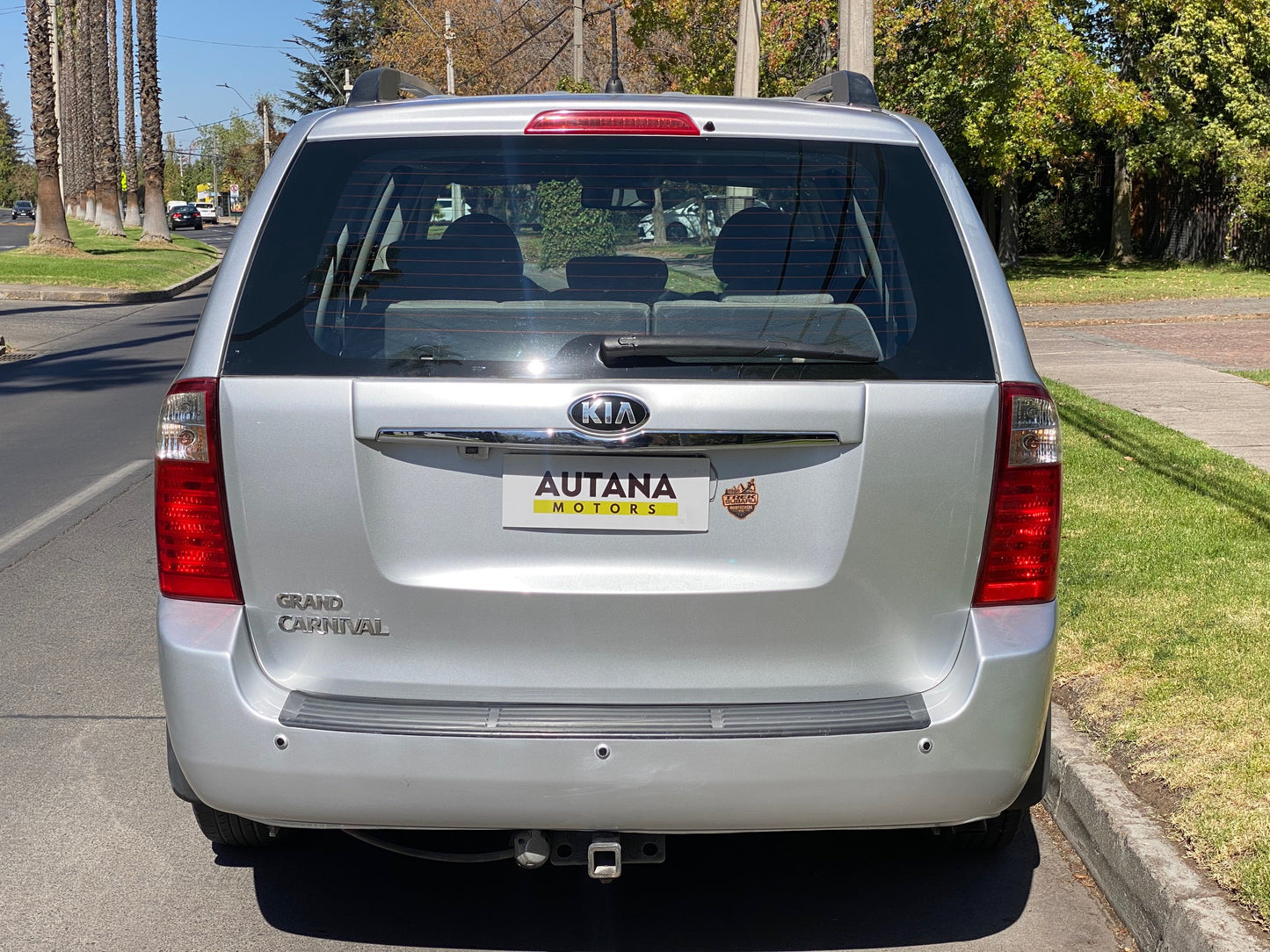 KIA GRAND CARNIVAL DIESEL AUTOMATICA 2014